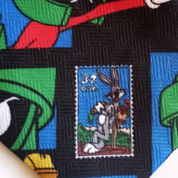 Vintage 90's Necktie Looney Tunes Stamp Collection Marvin the Martian Novelty - Picture 9 of 9